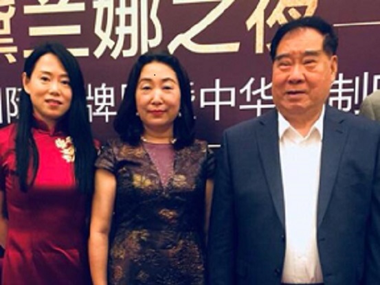 芳华初梦（梦启芳华）剧组受邀参加上海国际品牌时尚周