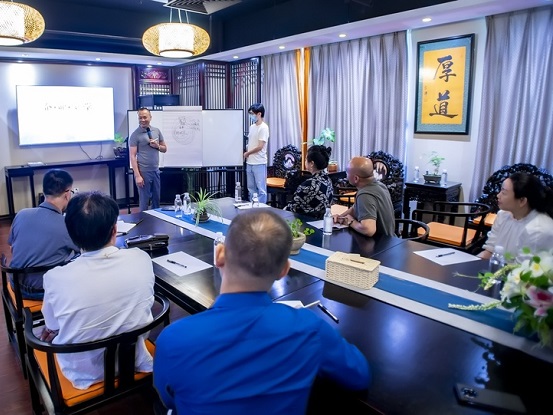  沪商汇国学公益课