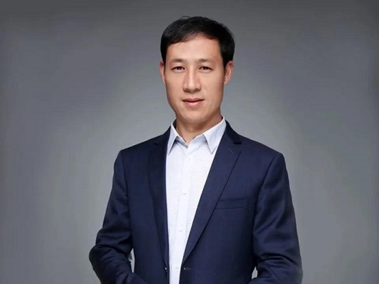 创业｜从草根到总裁CEO，他用一瓶酒打造餐饮理想国